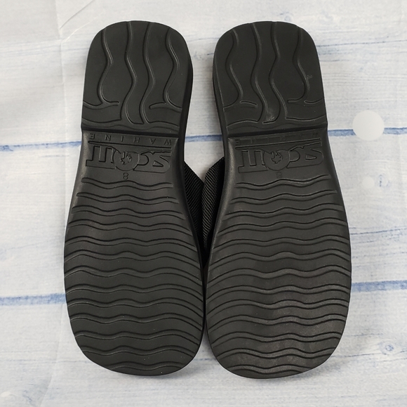 Scott Wahine from Hawaii, New Flipflops.Ladies sz 8. All black easy to rinse off - Picture 8 of 9